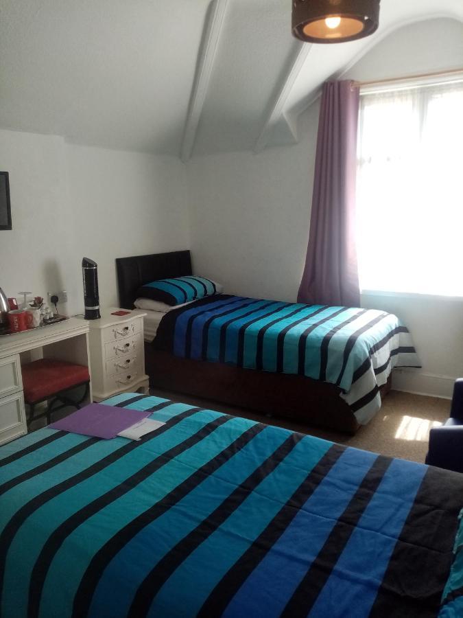 Lea Hurst B & B Bournemouth Esterno foto
